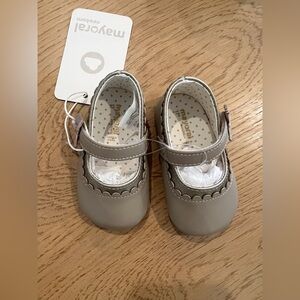 Mayoral Baby Maryjane Taupe Strappy Shoes Size 2